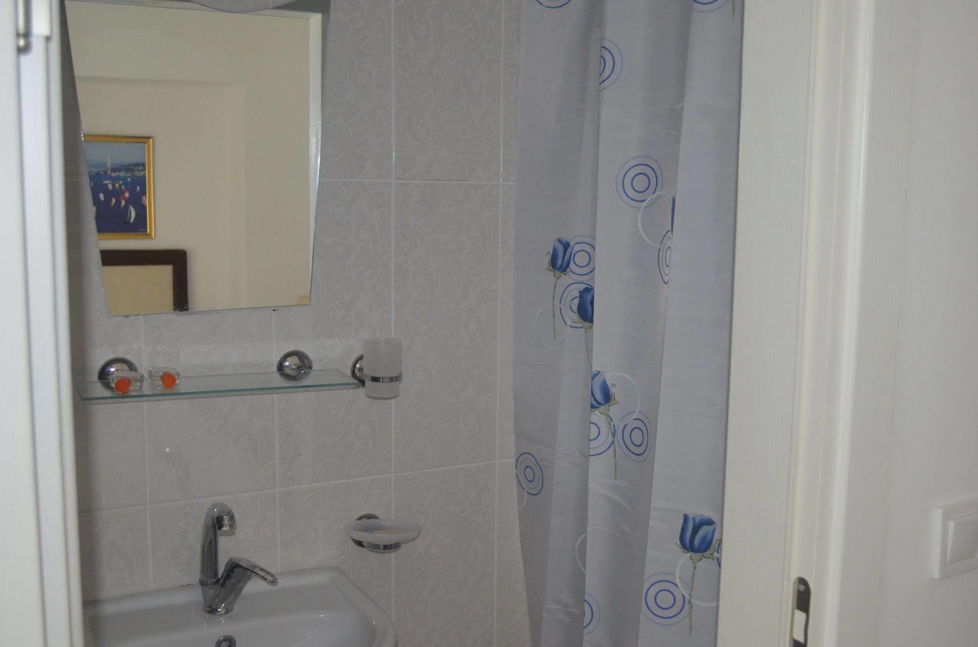 Lacivert Hotel Ayvalı Zewnętrze zdjęcie