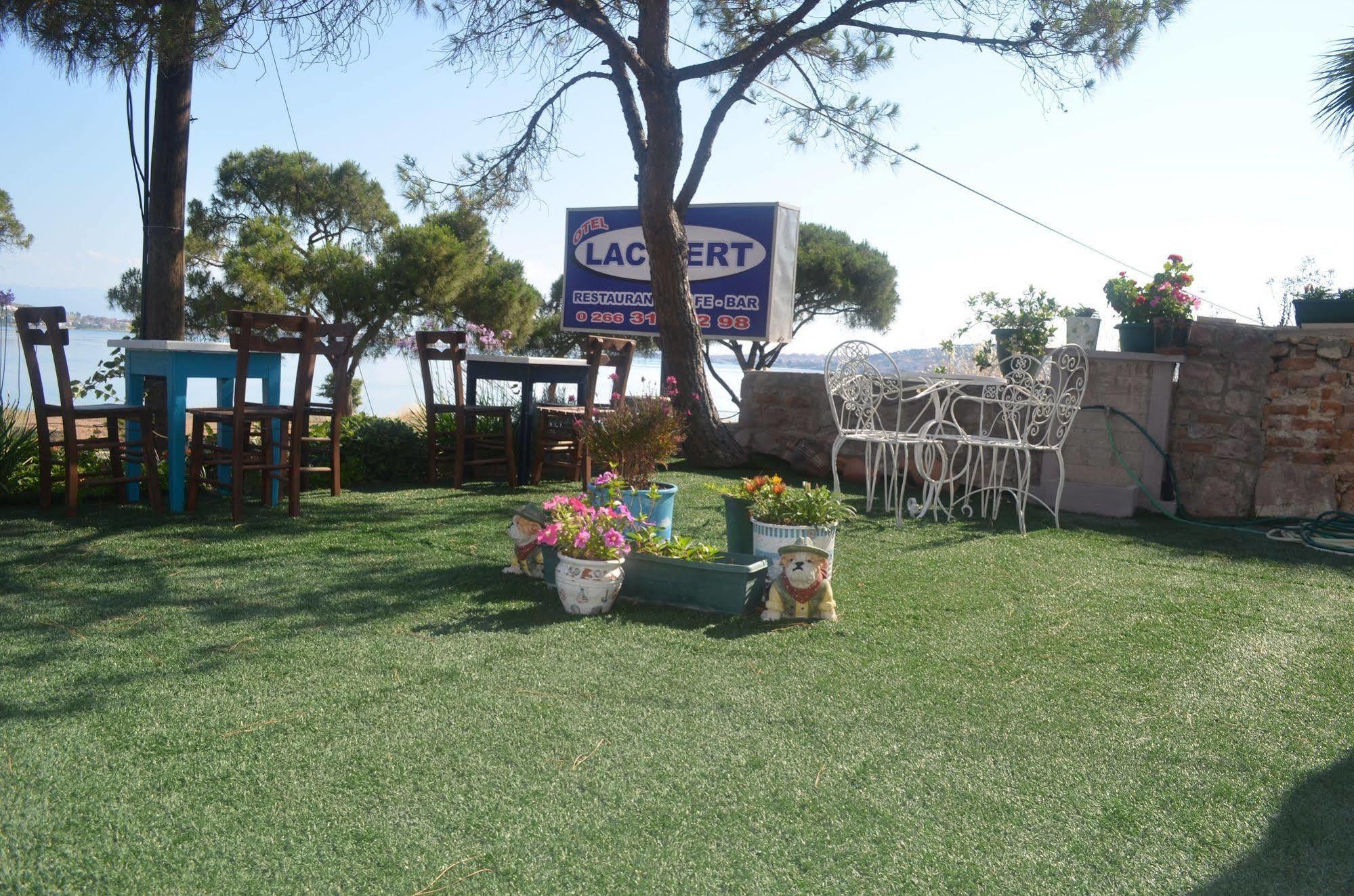 Lacivert Hotel Ayvalı Zewnętrze zdjęcie