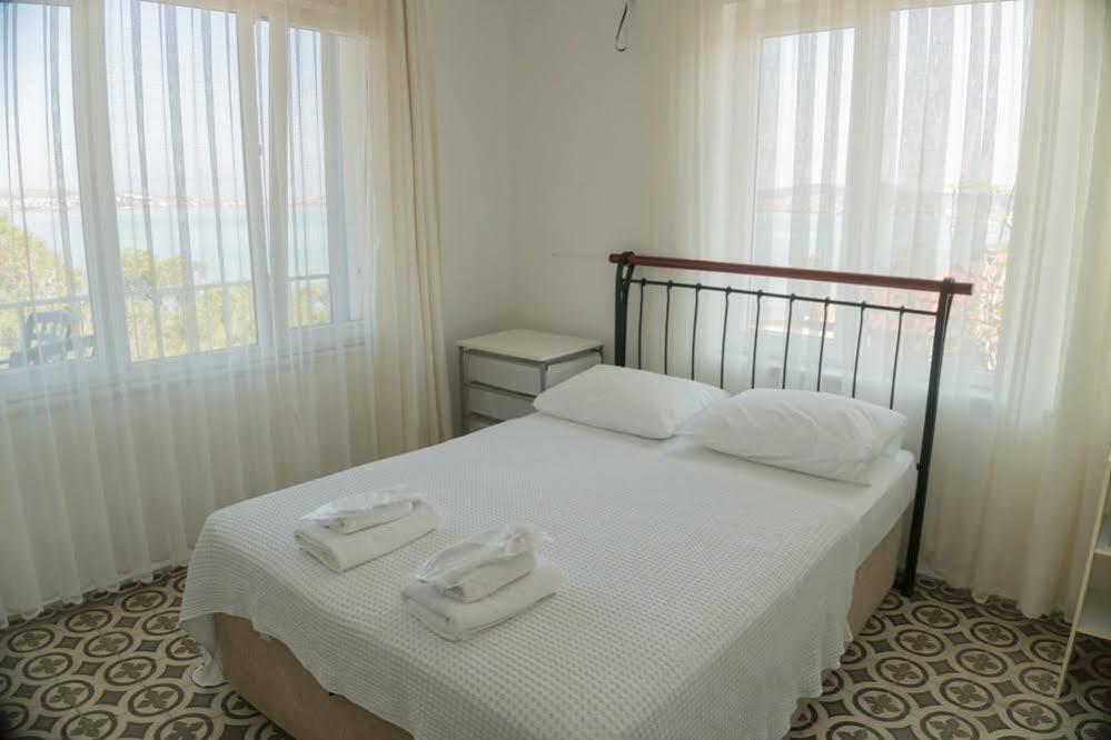 Lacivert Hotel Ayvalı Zewnętrze zdjęcie